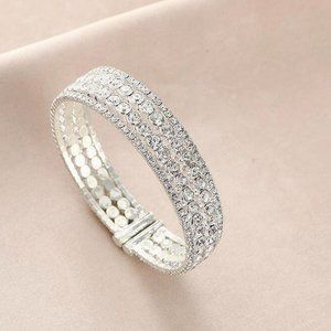 rhinestone stretch bracelet